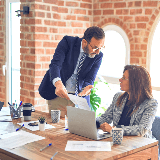 Firme Gainrevox - Equipa de especialistas em criptomoeda